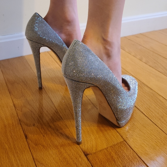 s-l400.jpg Giuseppe Zanotti Crystal Embellished Peep Toe Platforms